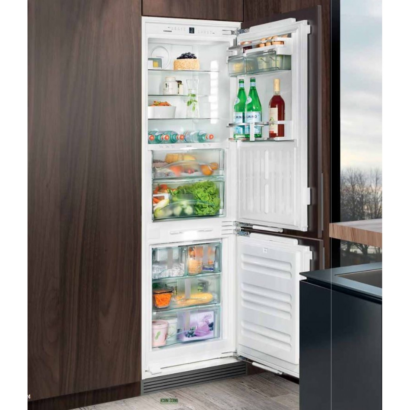Какие встроенные холодильники лучше. Холодильник 3386 Либхер встраиваемый. Liebherr ICBN 3386. Liebherr ICN 3386. Либхер холодильник встраиваемый двухкамерный.