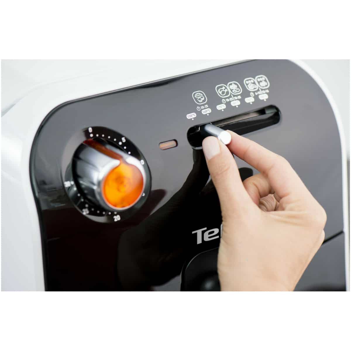 Tefal FX100015 Φριτέζα Αέρος με Αποσπώμενο Κάδο 800γρ. Μαύρη ΕΩΣ 12 ΔΟΣΕΙΣ - Image 2